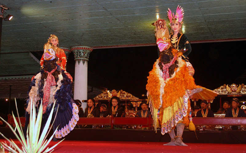 Tari Golek Menak